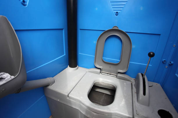 Best Luxury portable toilet rental  in Urbana, IA
