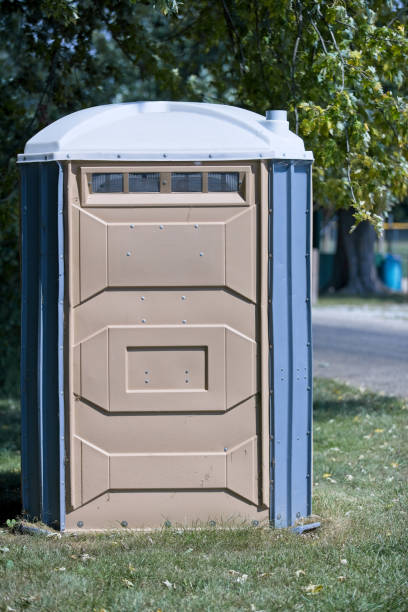 Best Best portable toilet rental  in Urbana, IA